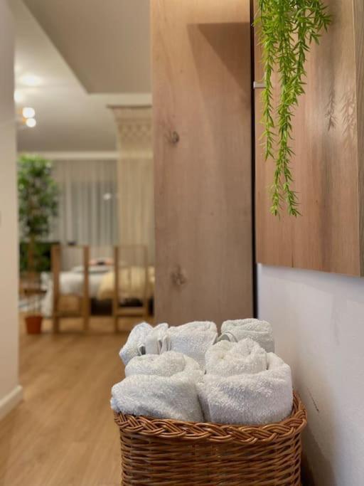 Studio Flat In The City Center Tirana Exterior foto